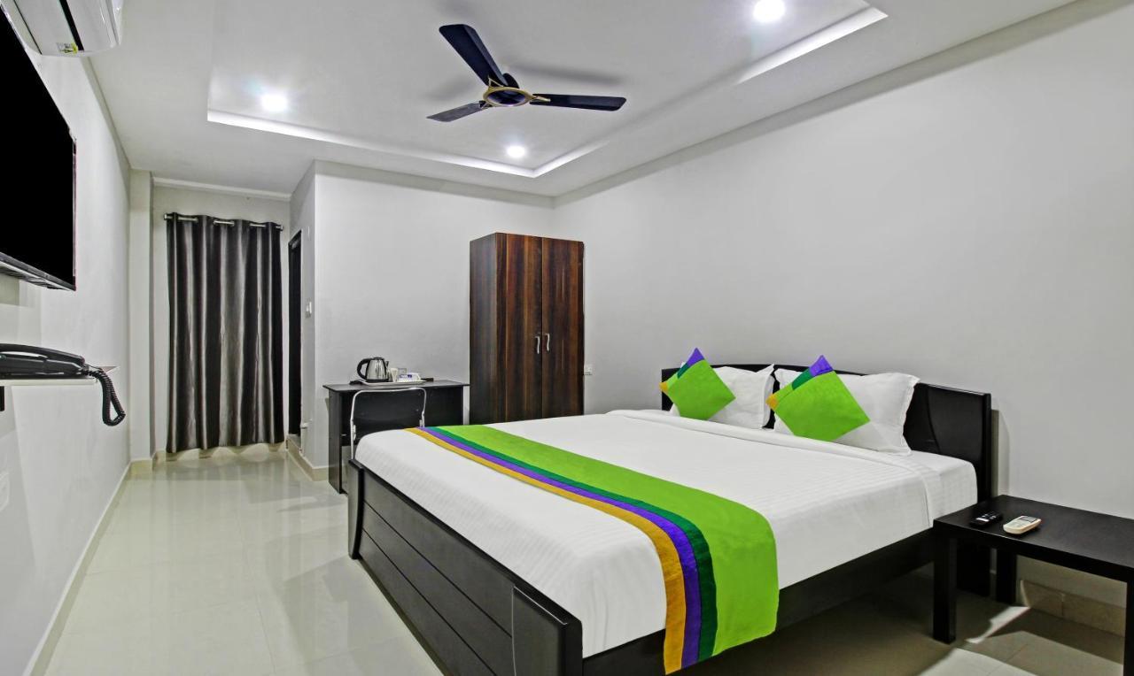 Itsy Hotels Sunrise Grand, Hitech City Хайдарабад Экстерьер фото