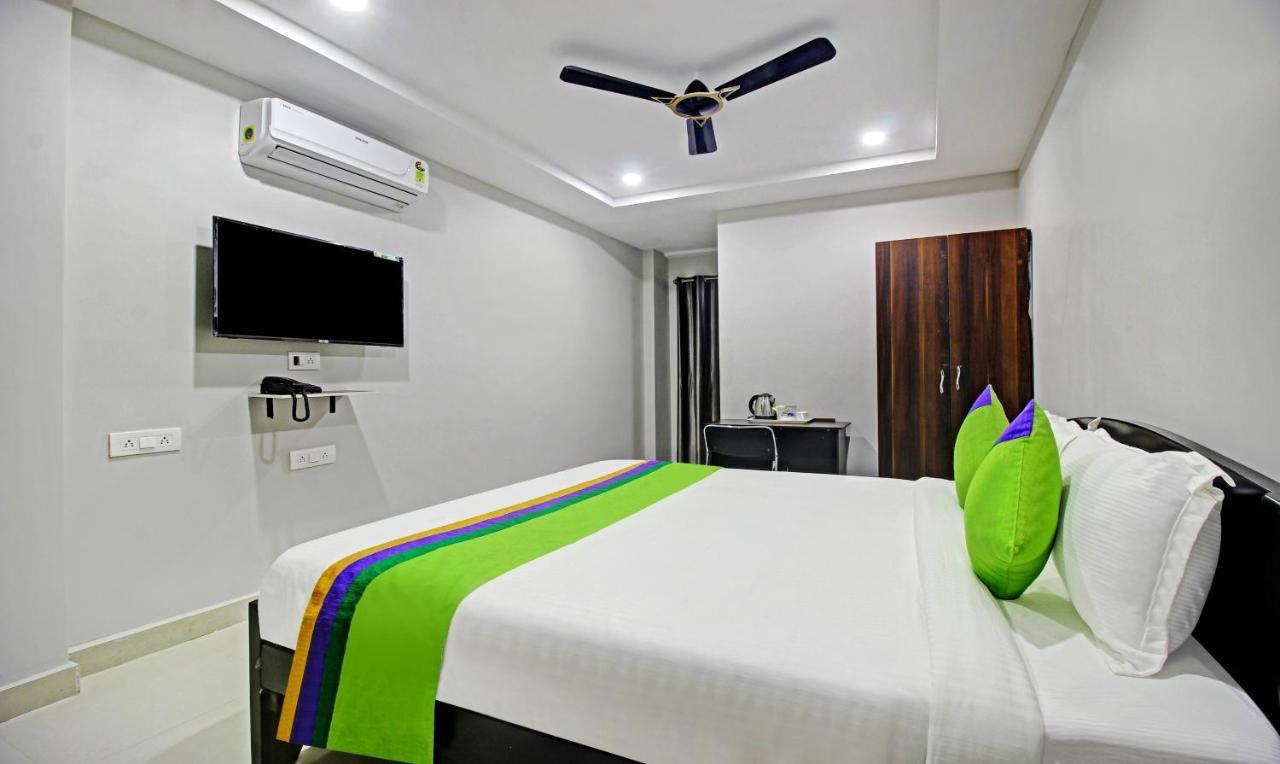 Itsy Hotels Sunrise Grand, Hitech City Хайдарабад Экстерьер фото